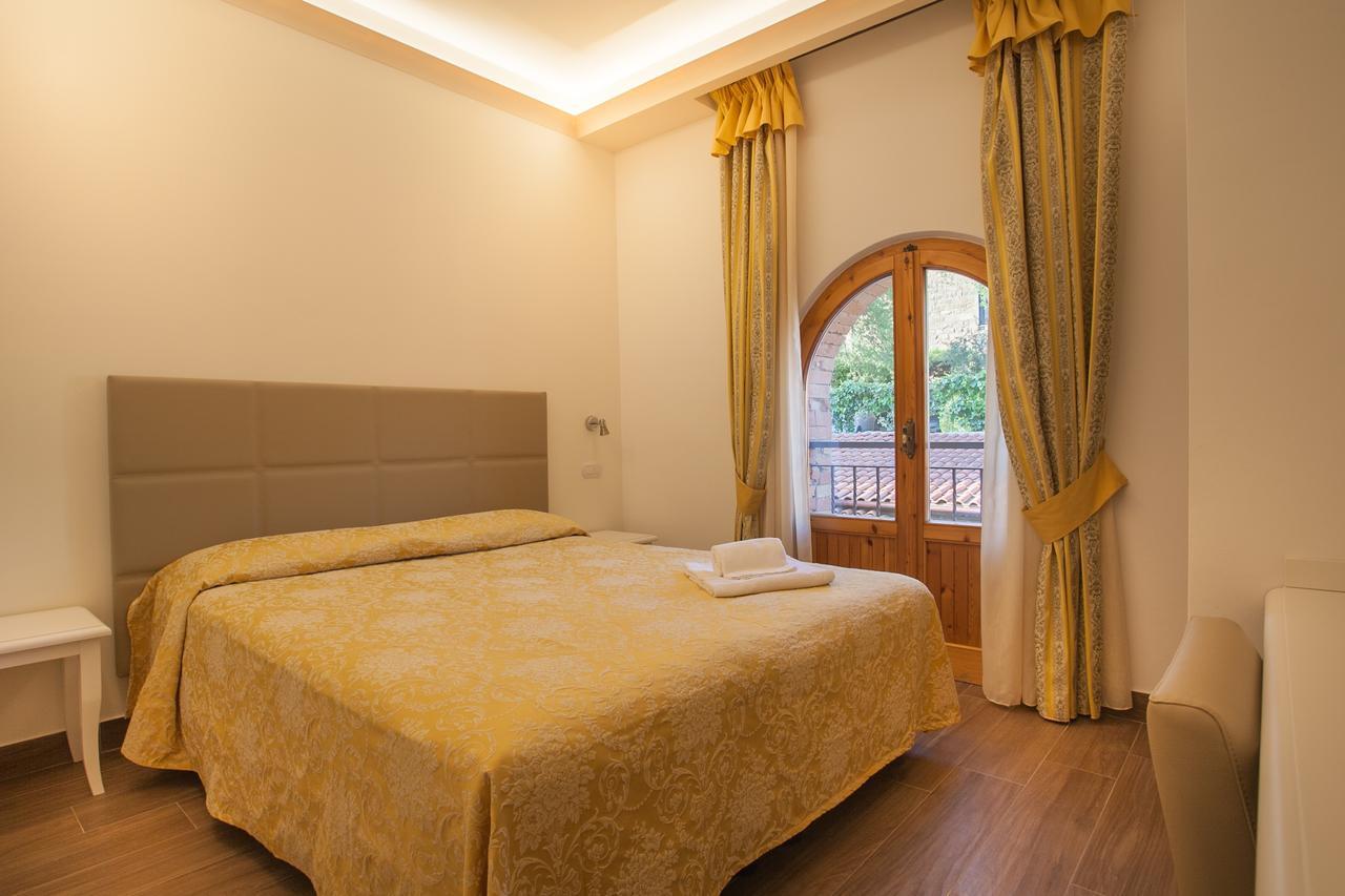 Hotel Villa San Giorgio Poggibonsi Exterior foto